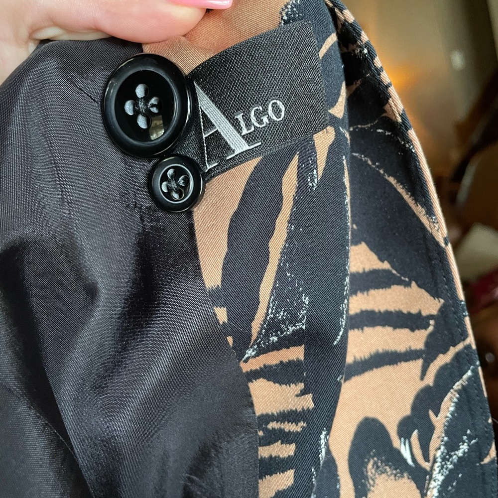 Algo Blazer - Picture 3 of 3